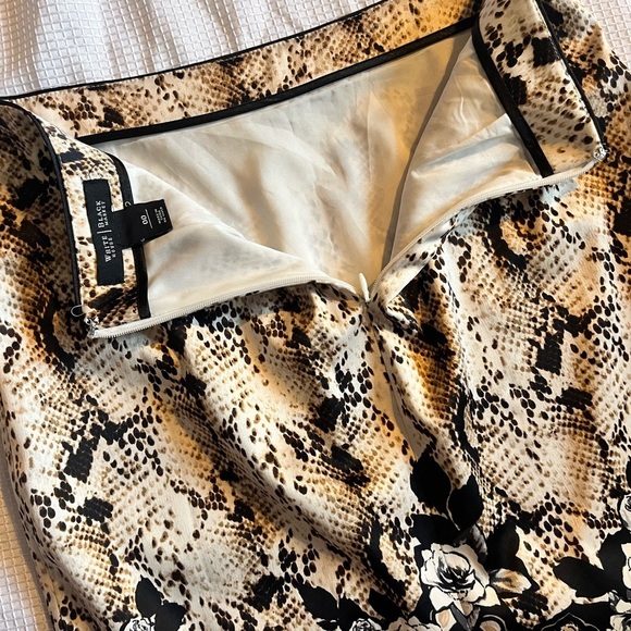 White House Black Market floral snakeskin Skirt Sz 00 - Picture 9 of 12